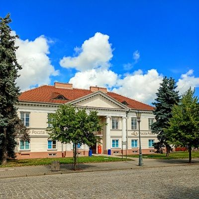 Gmach dawnej poczty konnej w Łowiczu